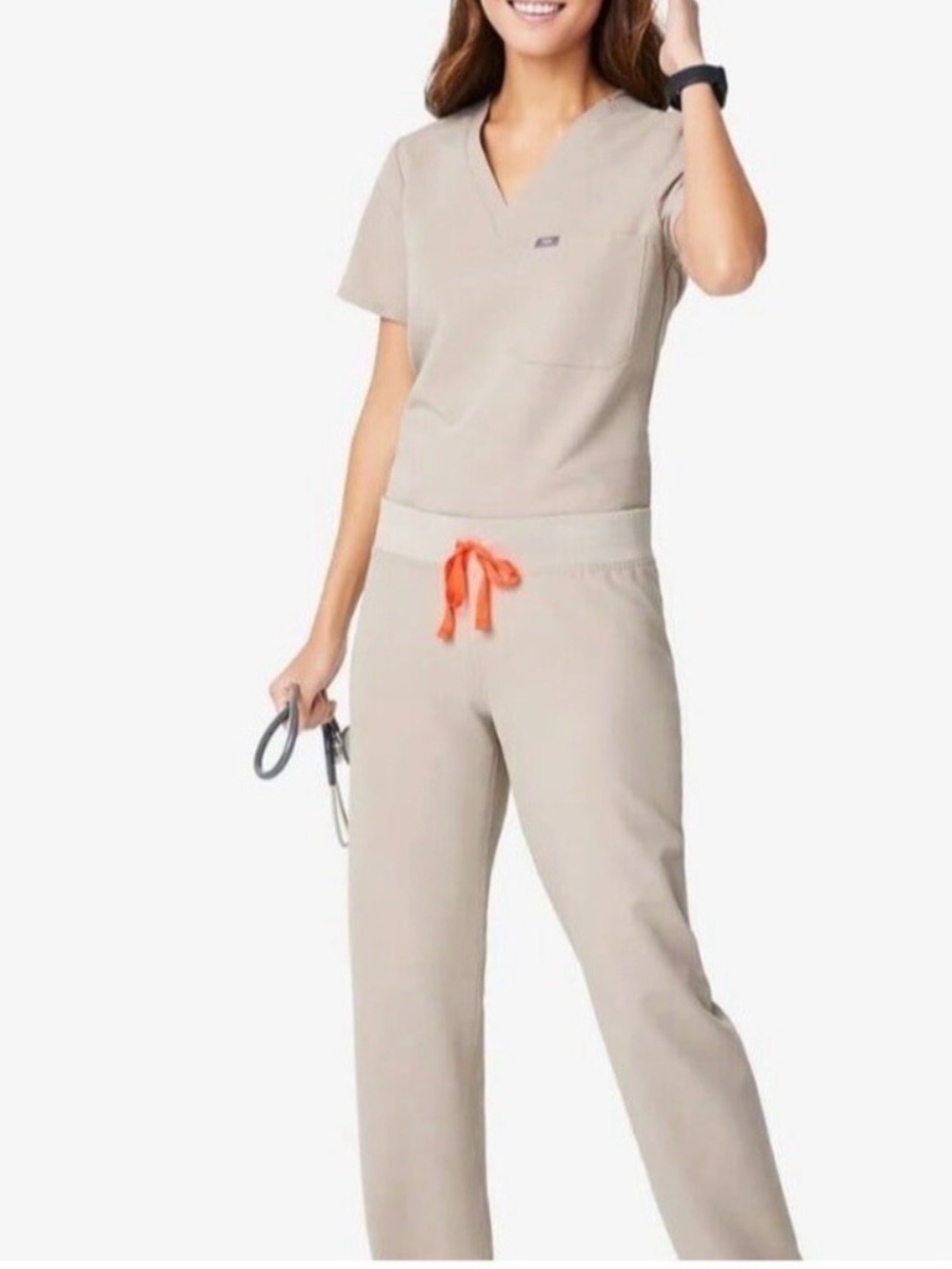 Figs set Catarine scrub top size Med and Zamora Jogger Scrub pants size Sm Tan.